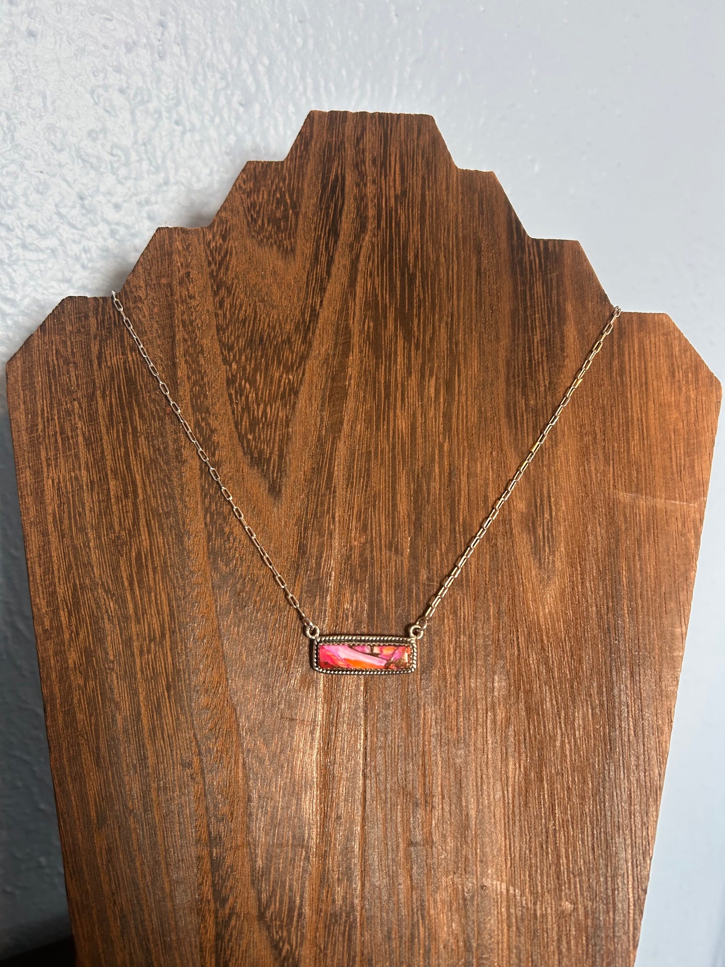 Dahlia Bar Necklace