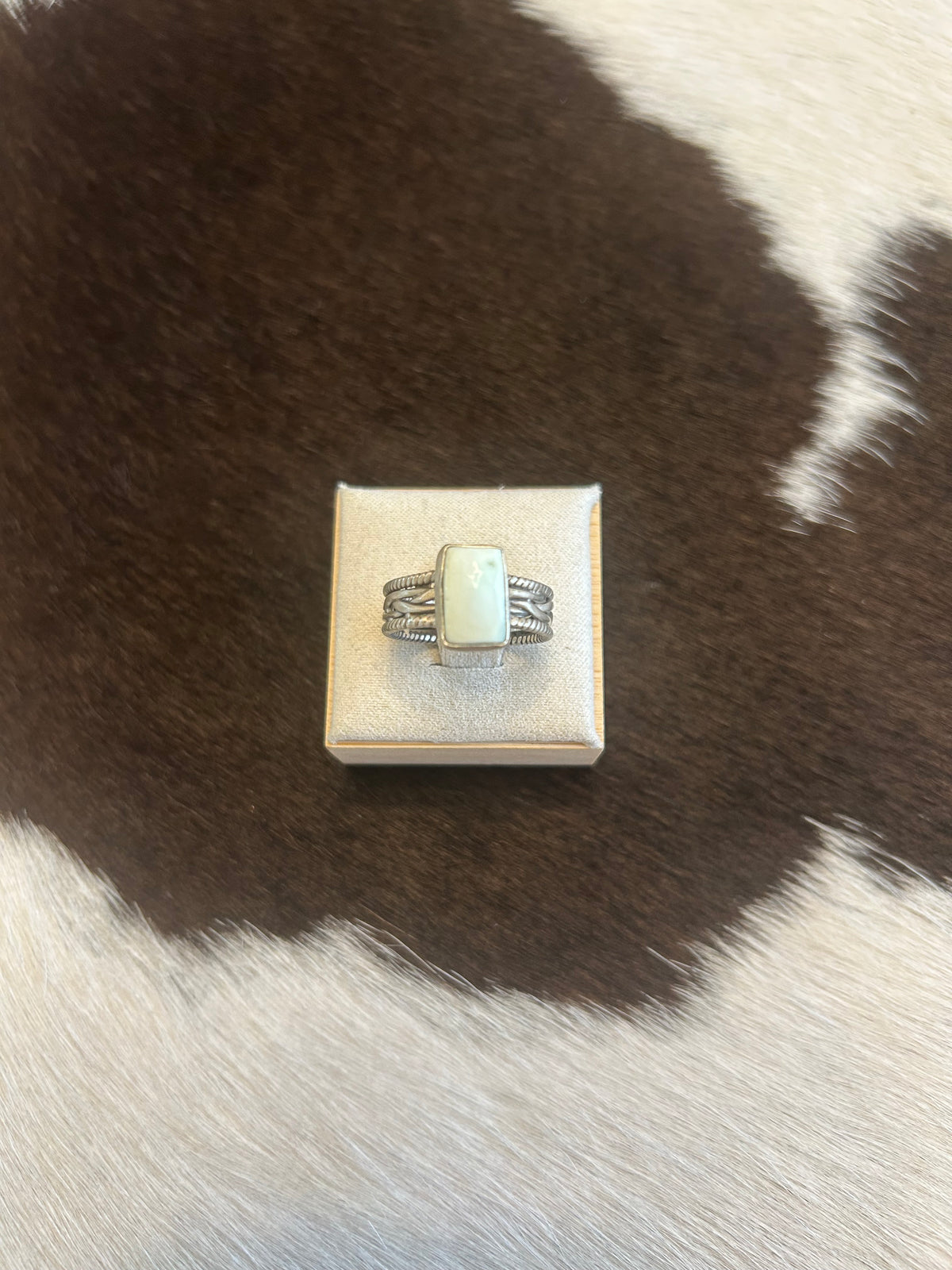 Paloma Ring