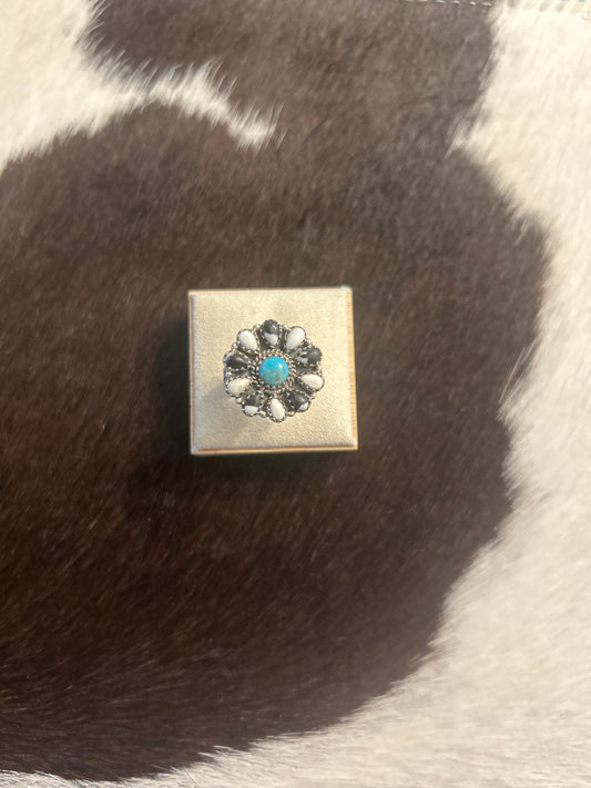 Flower Cluster Ring (Adjustable)