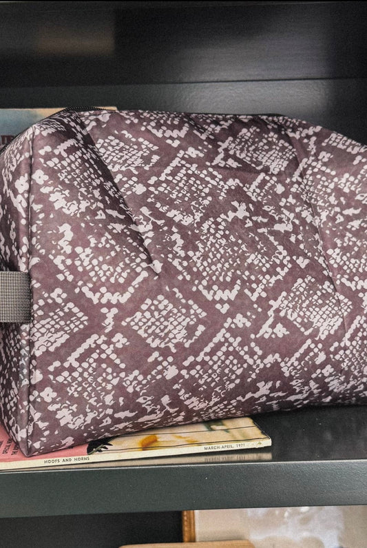 Diamondback Traveler Bag