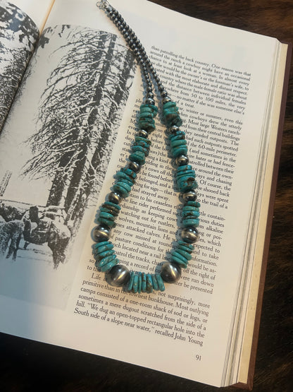The Felicia Necklace