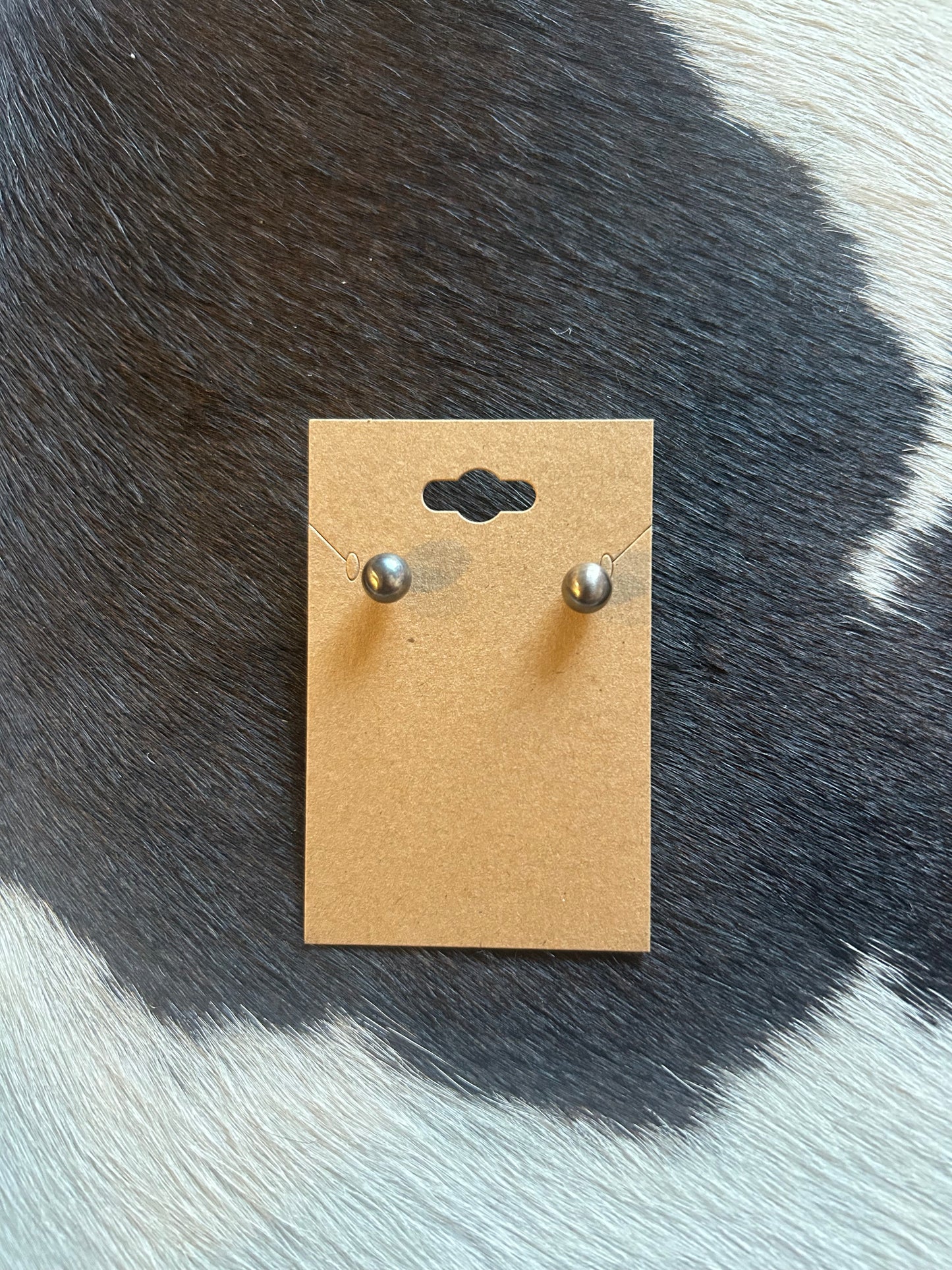 Small Pearl Earrings