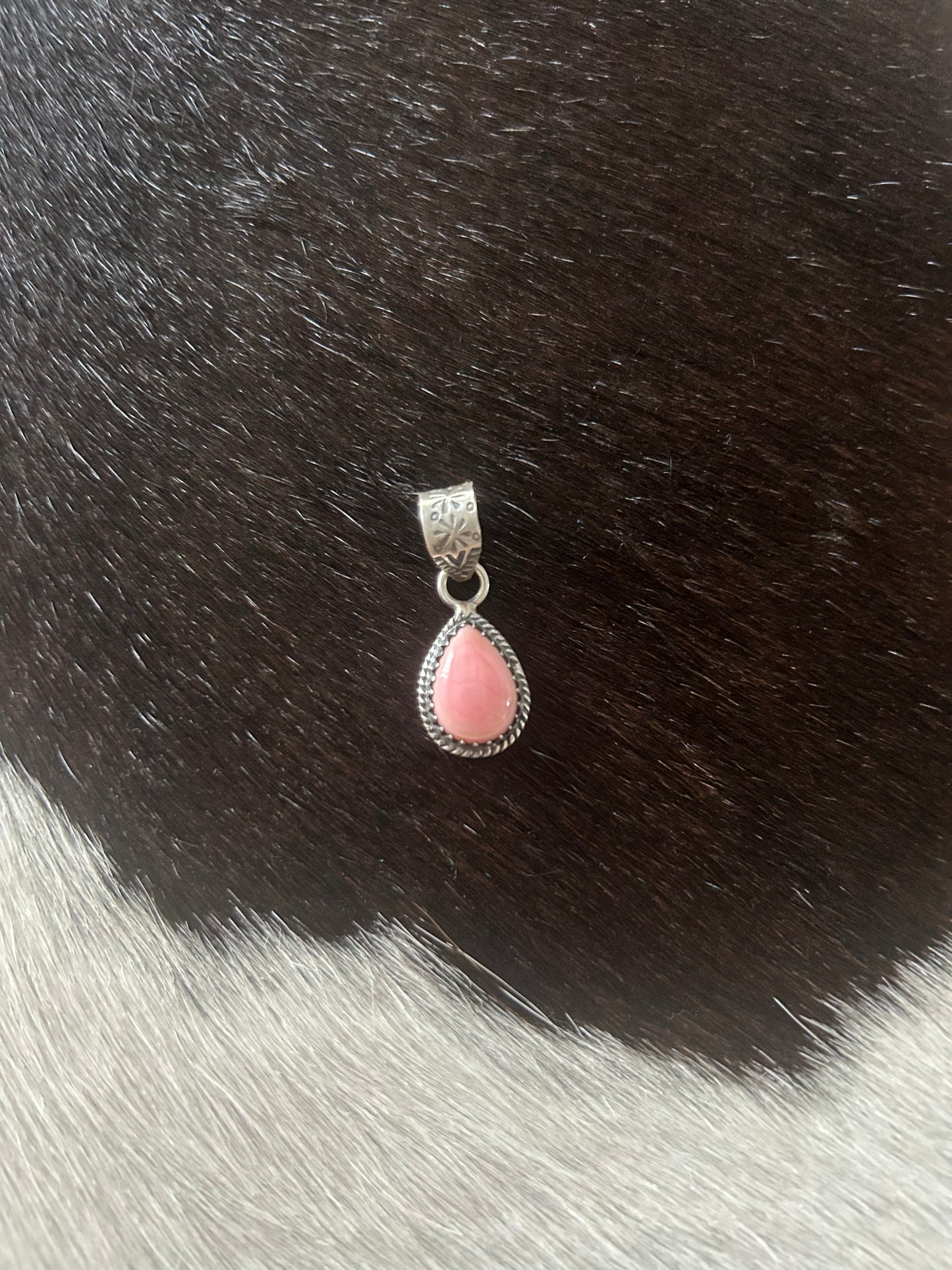 Pink Conch Pendant